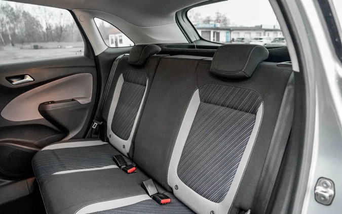 Opel Crossland X cena 51500 przebieg: 100373, rok produkcji 2019 z Kleszczele małe 497